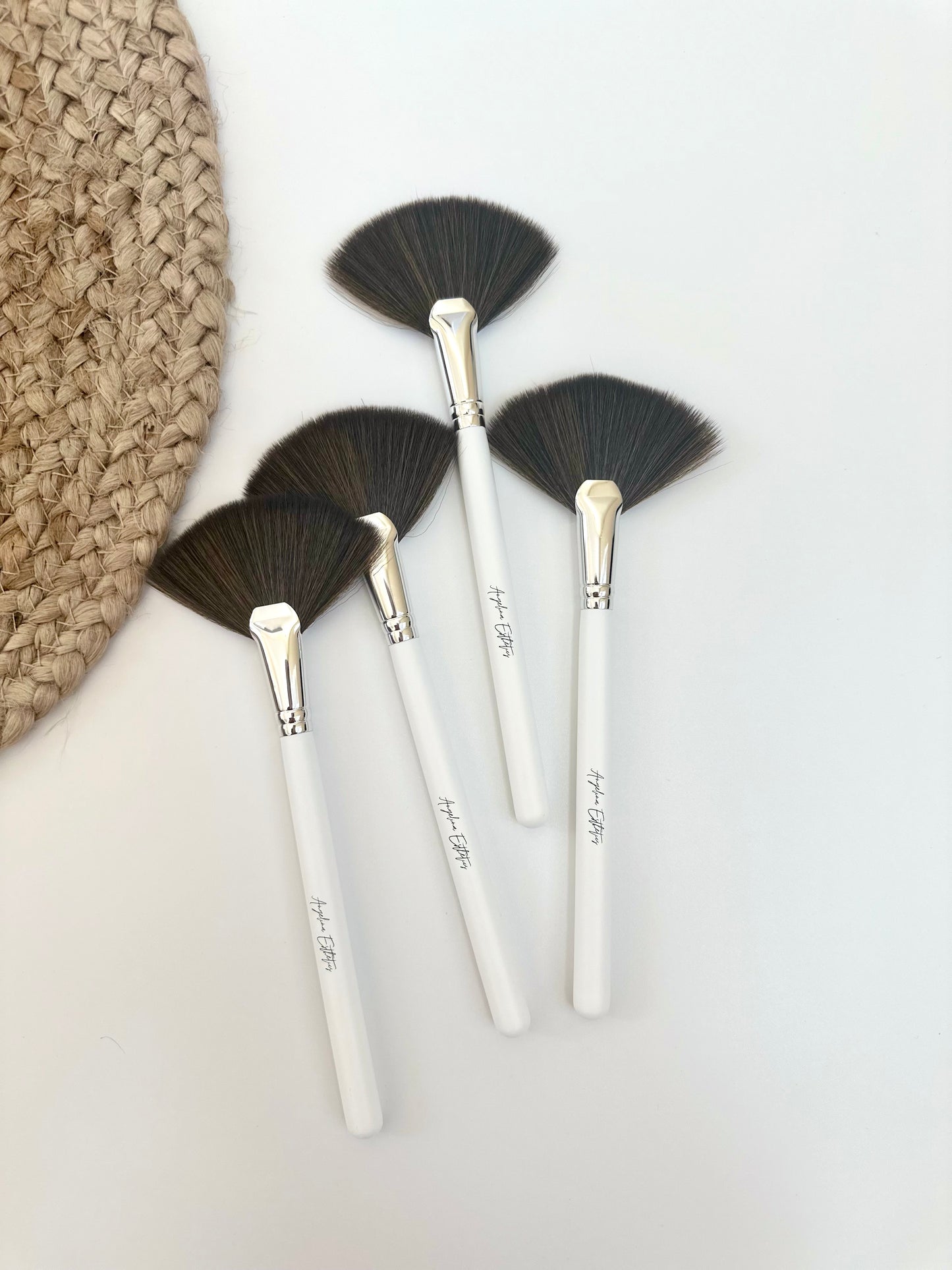 Large Esthetic Facial Brushes